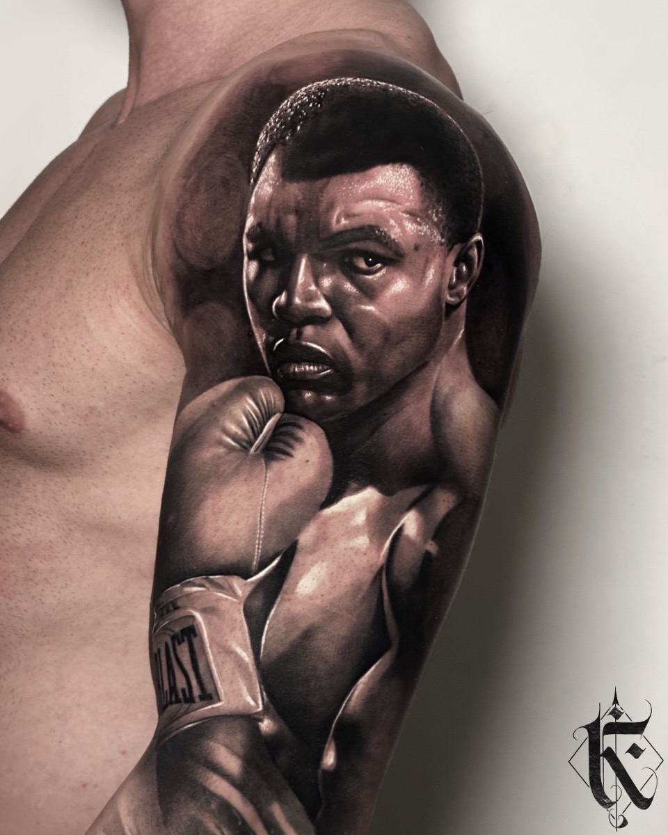 Tatuaż — Czarno-szary, @kubaty.tattoo