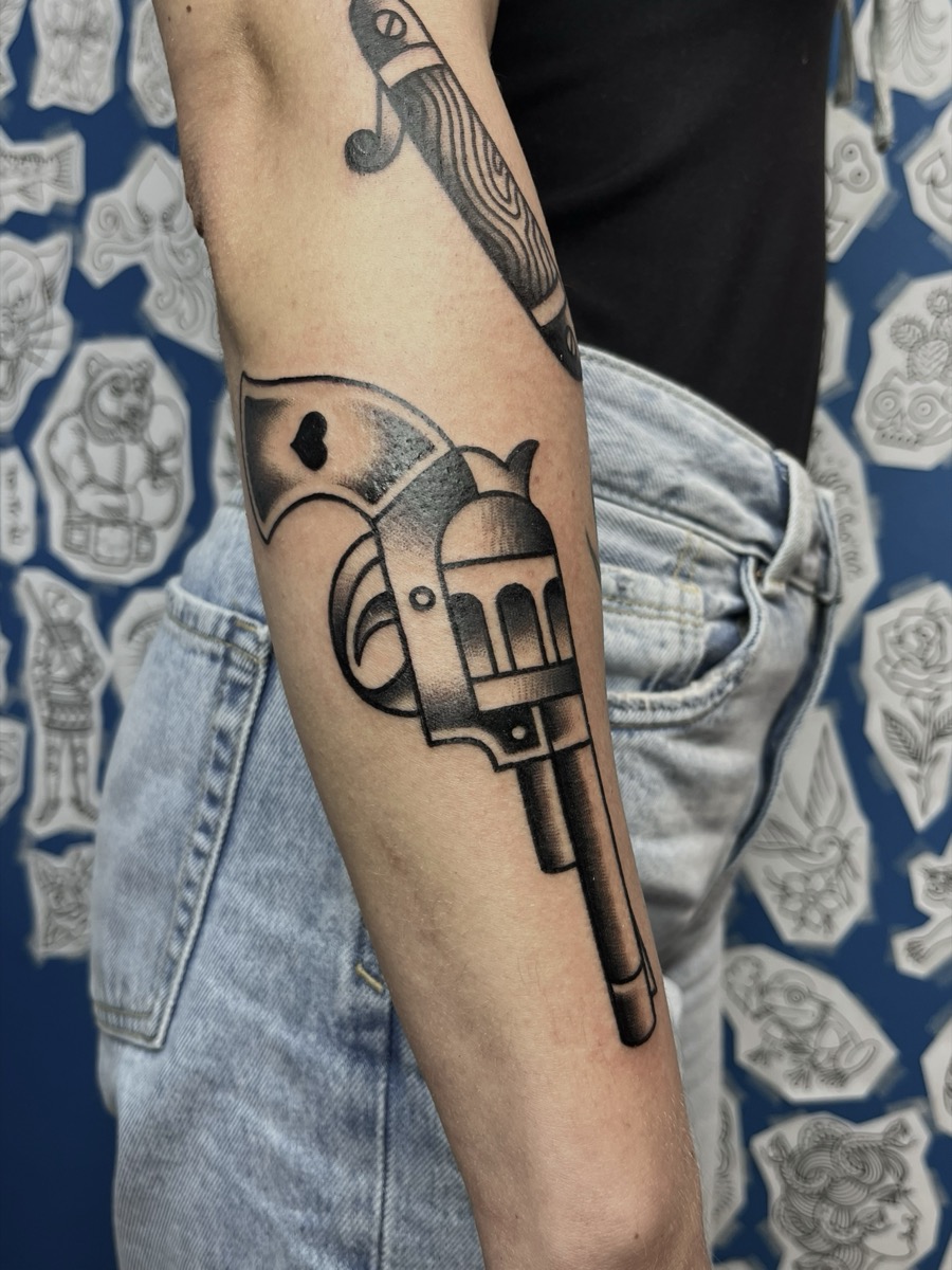 Tatuaż — Fineline, @lil_jo_tattoo